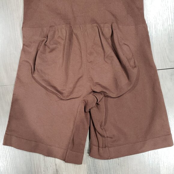 Slims Shapewear Tummy Control Bodysuit Thong or Brief: Sculpting Shaper Tank Top - Picture 9 of 12